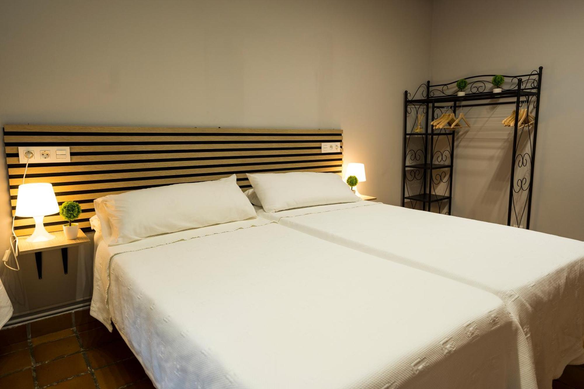 Paratene Ostatu Habitaciones Erandio Екстериор снимка