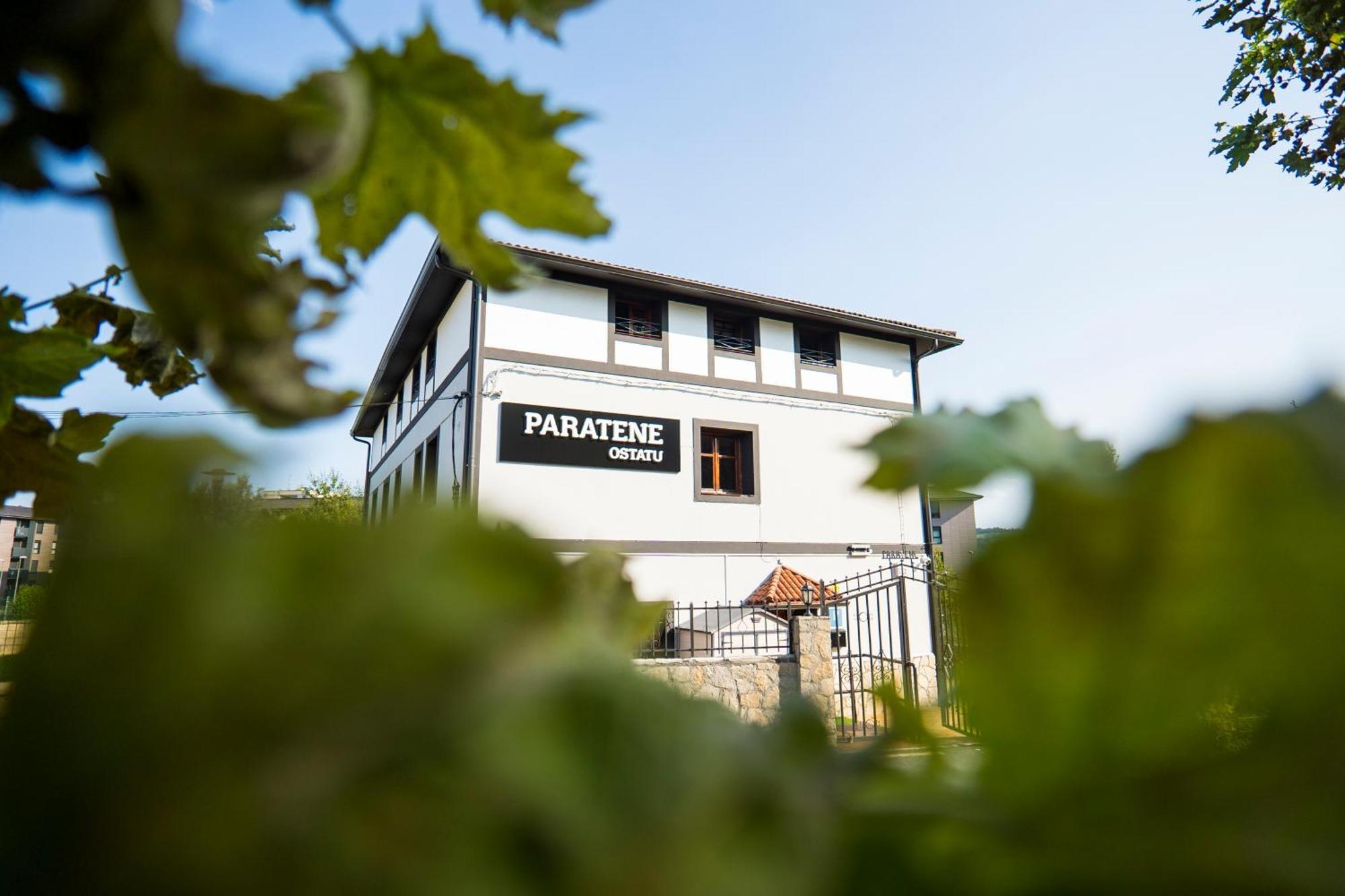 Paratene Ostatu Habitaciones Erandio Екстериор снимка