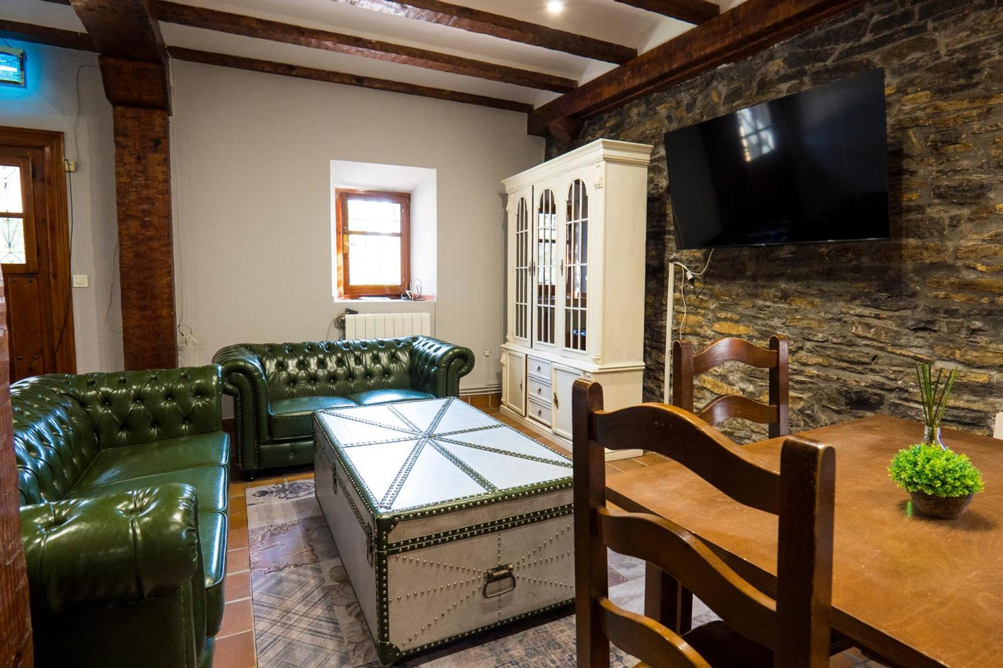 Paratene Ostatu Habitaciones Erandio Екстериор снимка