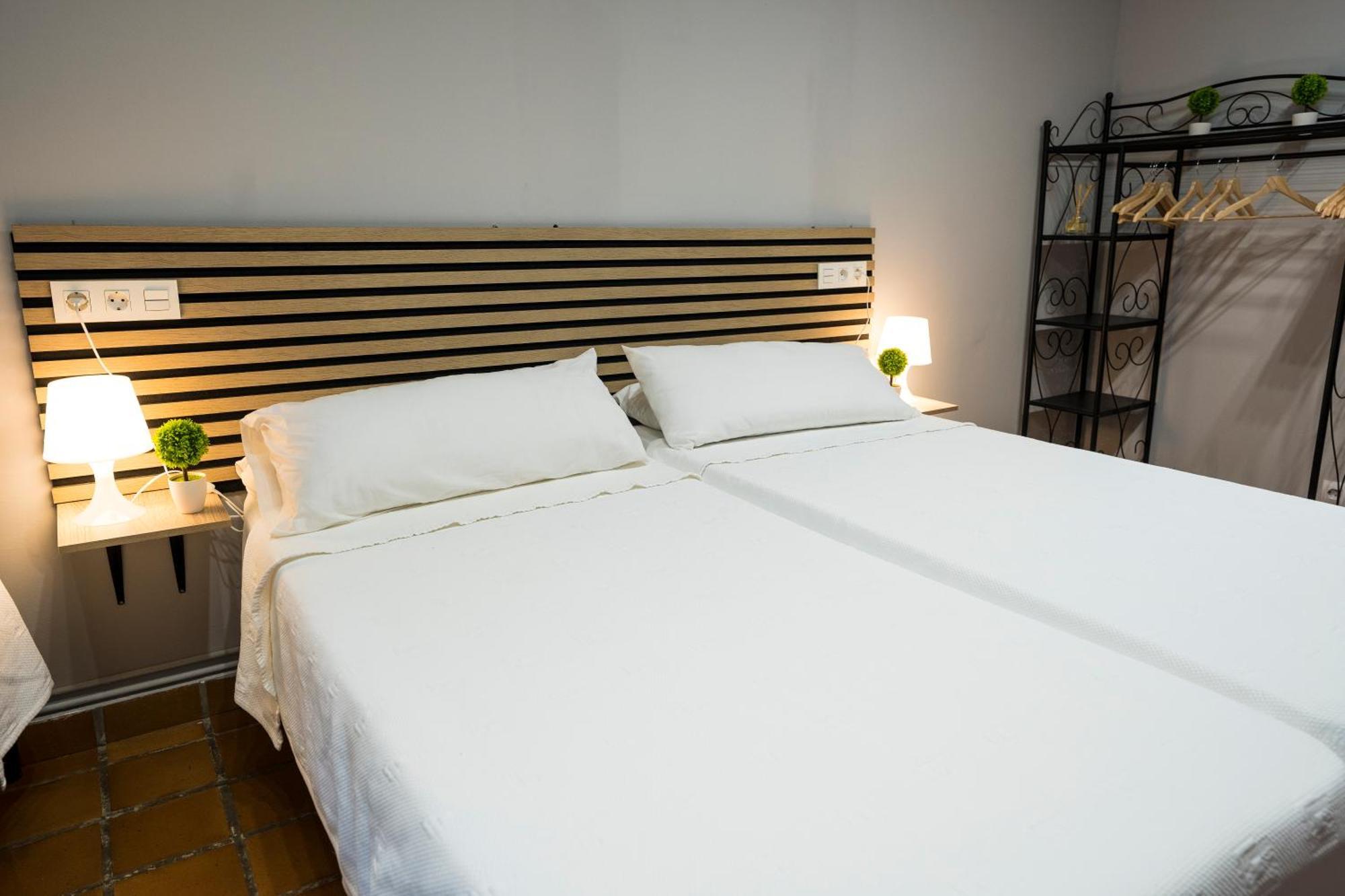 Paratene Ostatu Habitaciones Erandio Екстериор снимка