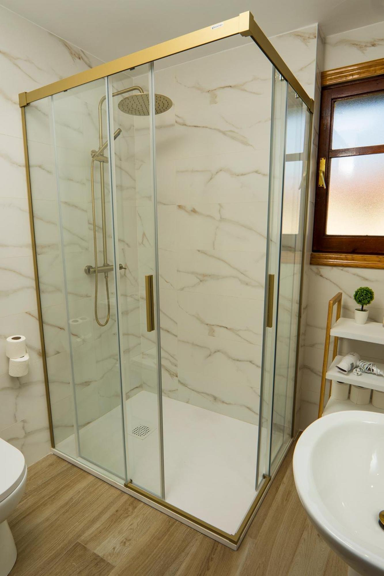 Paratene Ostatu Habitaciones Erandio Екстериор снимка