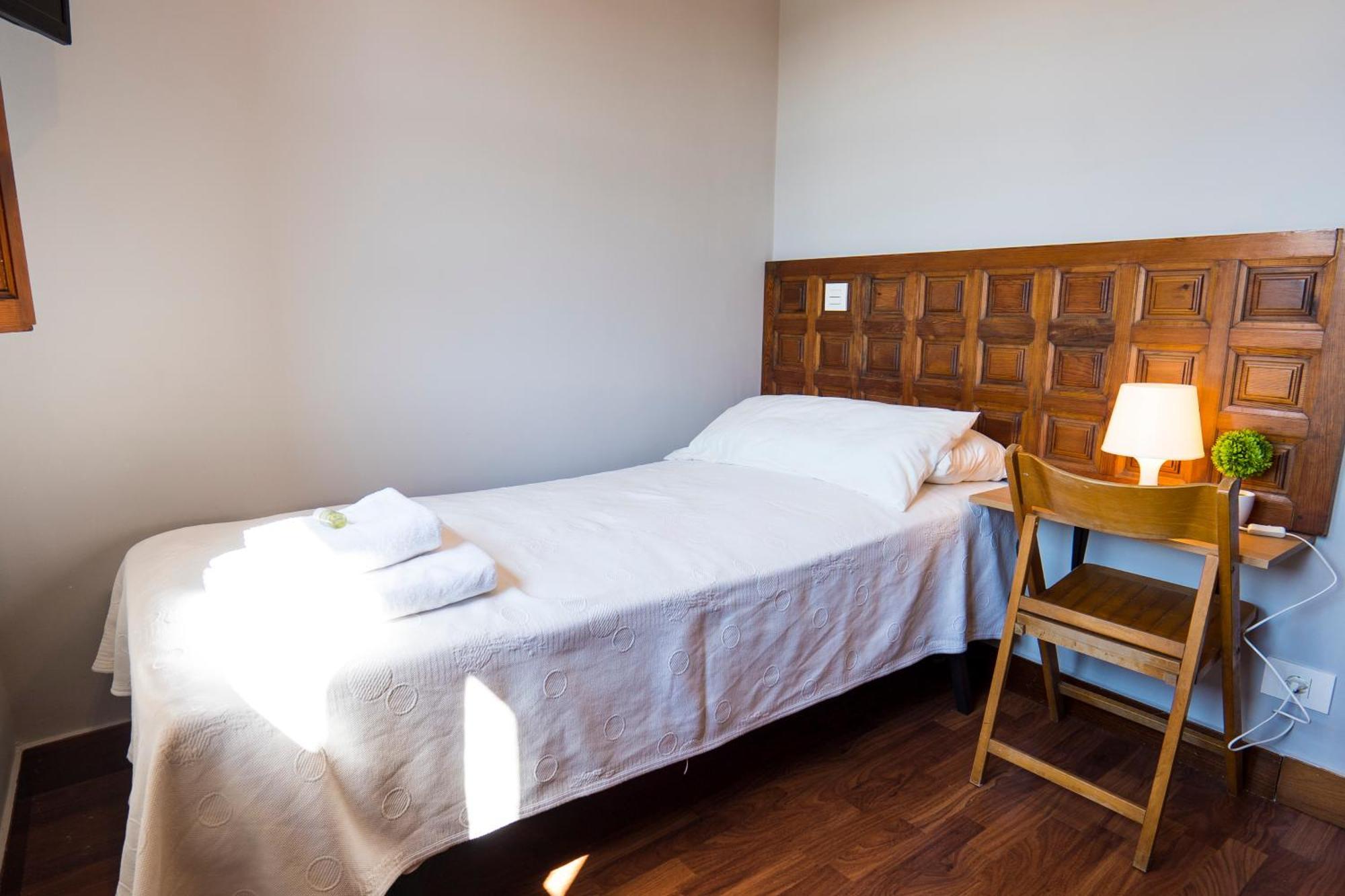 Paratene Ostatu Habitaciones Erandio Екстериор снимка