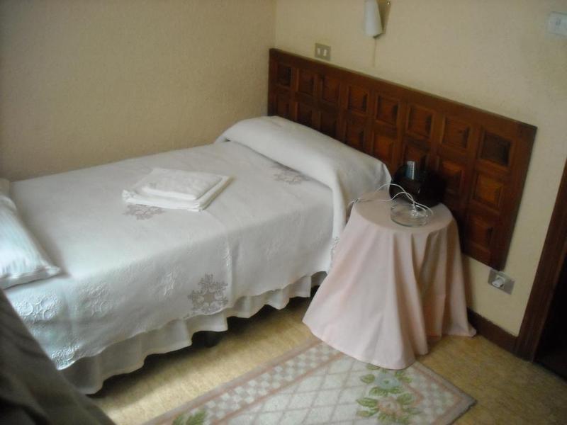 Paratene Ostatu Habitaciones Erandio Екстериор снимка